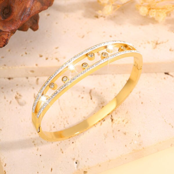 Zircon Dot Lined & Blue/White stone Bracelet