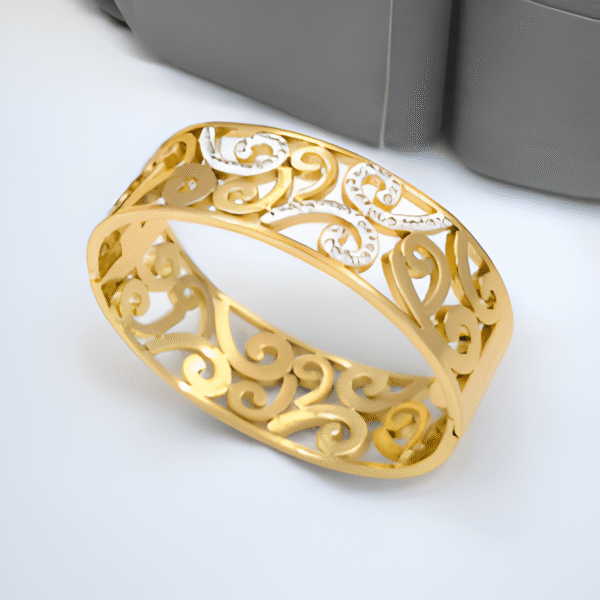 Filigree Design Bracelet - Image 2