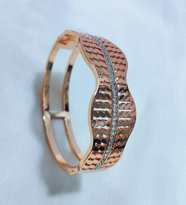 Wavy-Cut Bracelet Gold/Rose Gold - Image 9