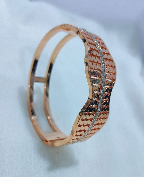 Wavy-Cut Bracelet Gold/Rose Gold - Image 10