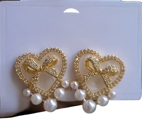 Heart-Shaped Bow Pearl - Image 7