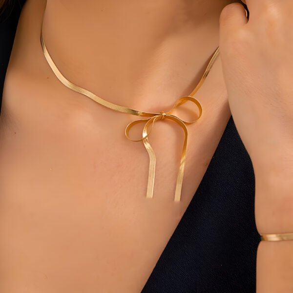 Bow Knot Necklace - Image 7