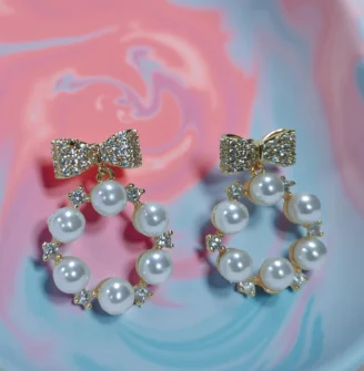 Bow & Pearl Hoop