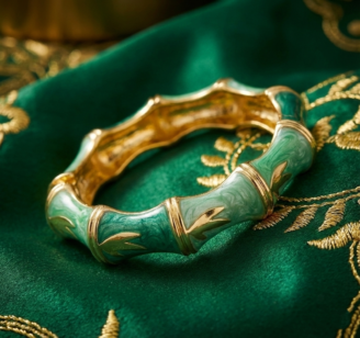 Bamboo Textured Bangle | Green | Blue